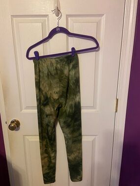 Kids Olive Green Tie-Dye Leggings
